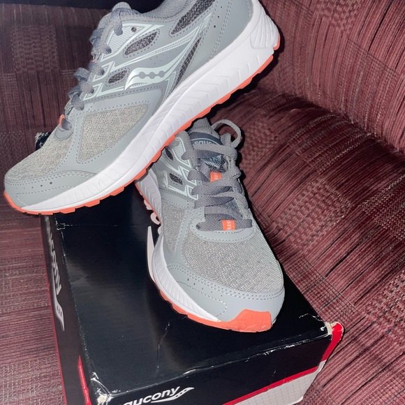 Sacouny Cohesion 13 Running/Walking shoes - Picture 3 of 8